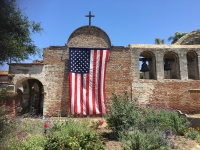 Missione spagnola di bandiera americana