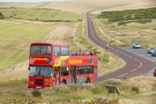 Dvoj patrový autobus
