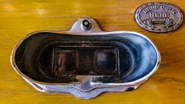 Vintage Stereoscope With Coin Drop