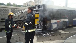 Автобус огонь