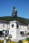Mozart Statue i Salzburg