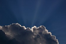 Puffiga Cloud Sun Rays