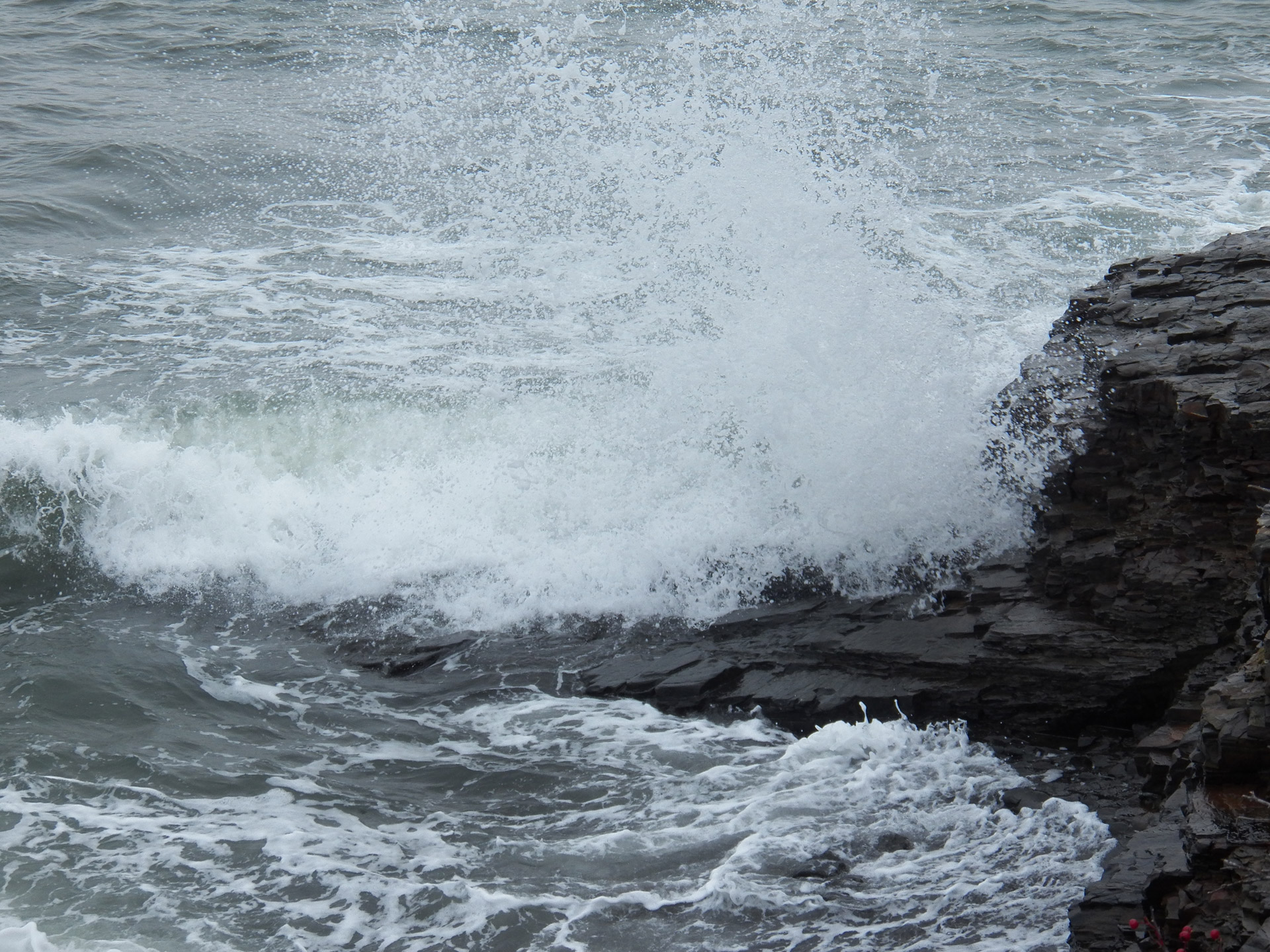 Crashing Waves Free Stock Photo - Public Domain Pictures