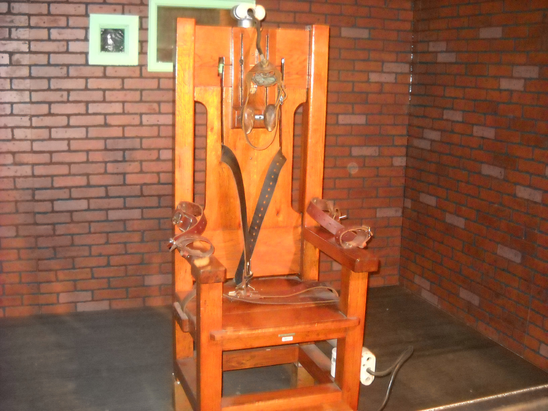 electric-chair-free-stock-photo-public-domain-pictures