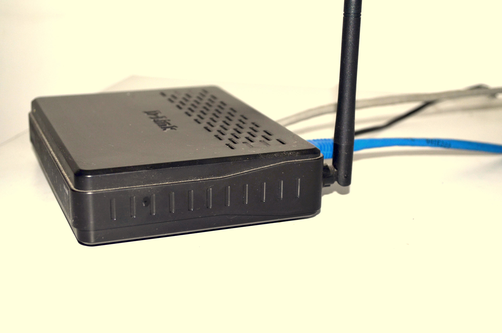 Router Free Stock Photo - Public Domain Pictures