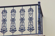 Szczegół zaprojektowanej poręczy balkono