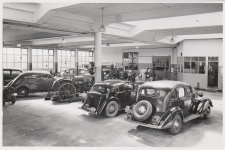 Interior Car & Tractor Workshop