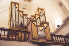 Pipe organ