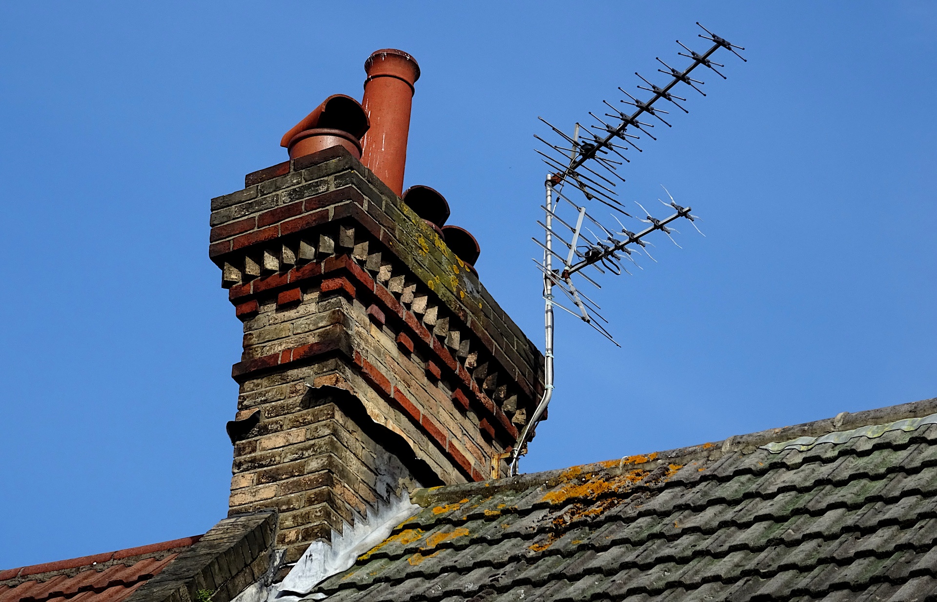 Chimney Stack Pots And TV Antennas
