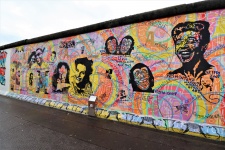 Galeria po wschodniej stronie Muru Berli