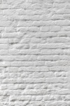 Mur pomalowany na biało