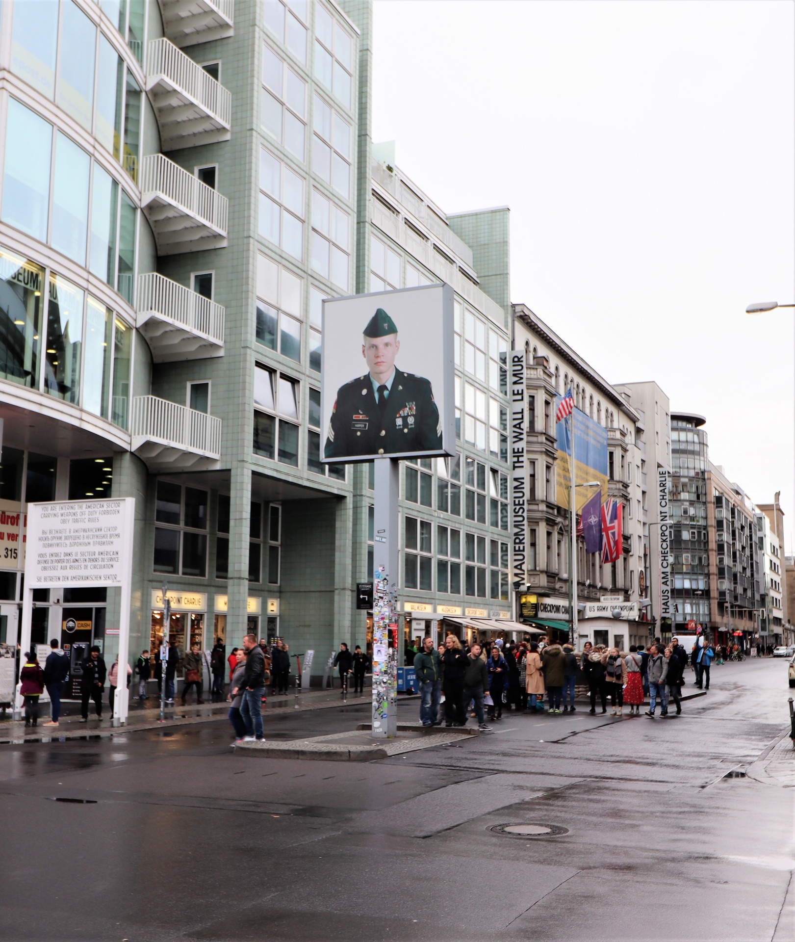 Checkpoint Charlie en Berlín