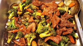 Beef And Broccoli In Serving Pan