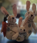 Coniglietti lavorati a maglia Pasqua