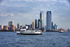 Manhattan skyline and tour boat