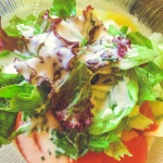 Salade avec vinaigrette