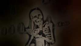 Squelette avec de l'alcool