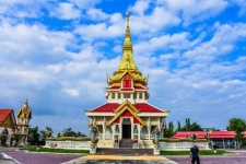 Wat Samakkhi Tham, Yasothon, Tailandia