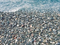 小石のビーチ