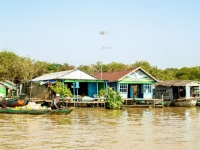 Pueblo flotante Tonle sap lago Camboya