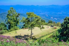 Vyhlídka v národním parku Huay Nam Dang