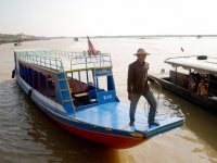 Wioska pływająca Tonle sap lake. Cambodi