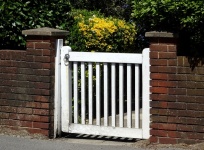Přední zahradní brána