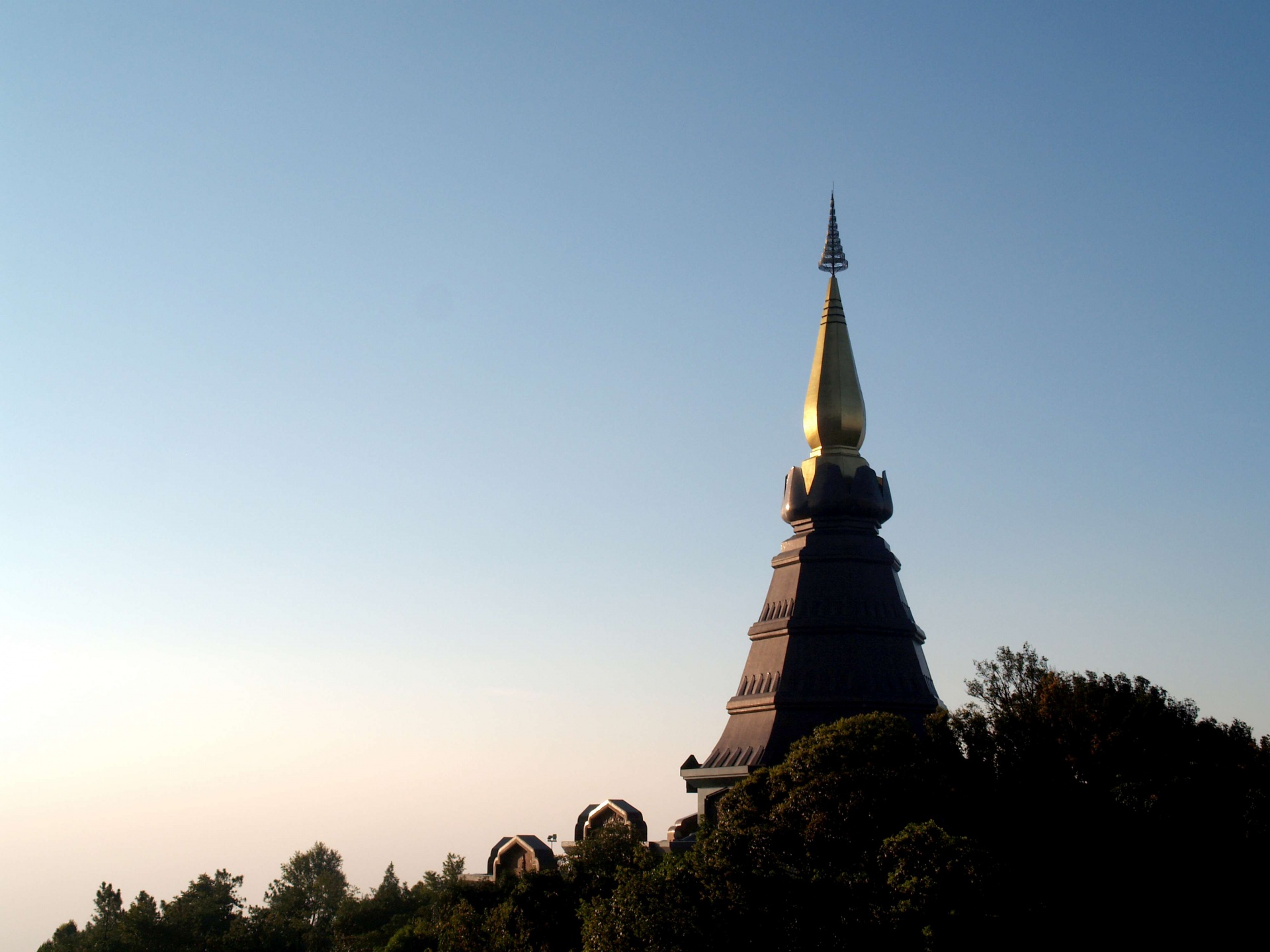 two-pagodas-doi-inthanon-chiang-mai--1592323217OyY.jpg