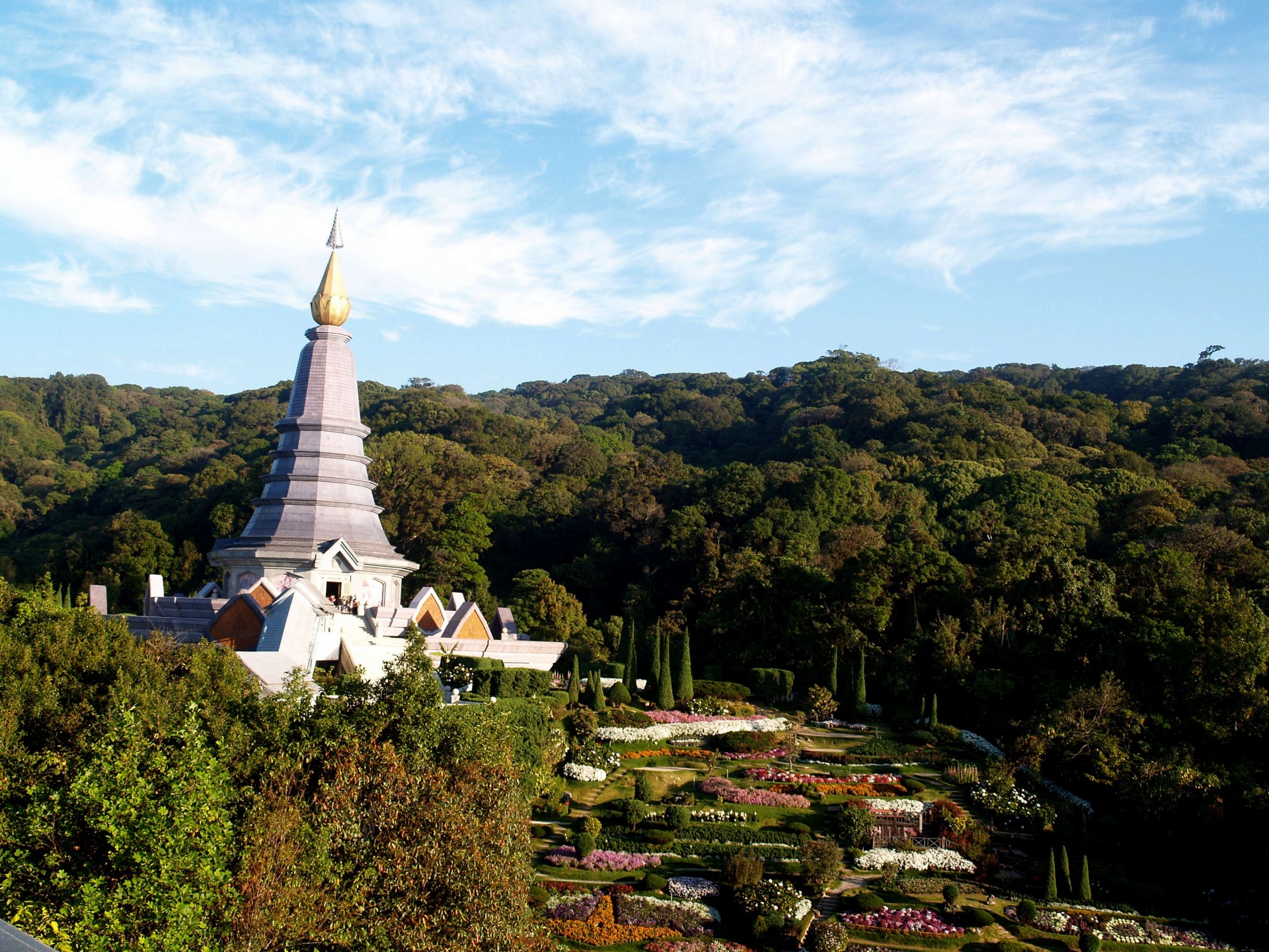 two-pagodas-doi-inthanon-chiang-mai--1592375786mTS.jpg