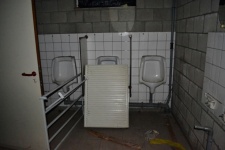 Toilettes abandonnées