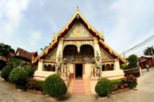 HDR obrázky Wat v Chiang Khan, Loei,