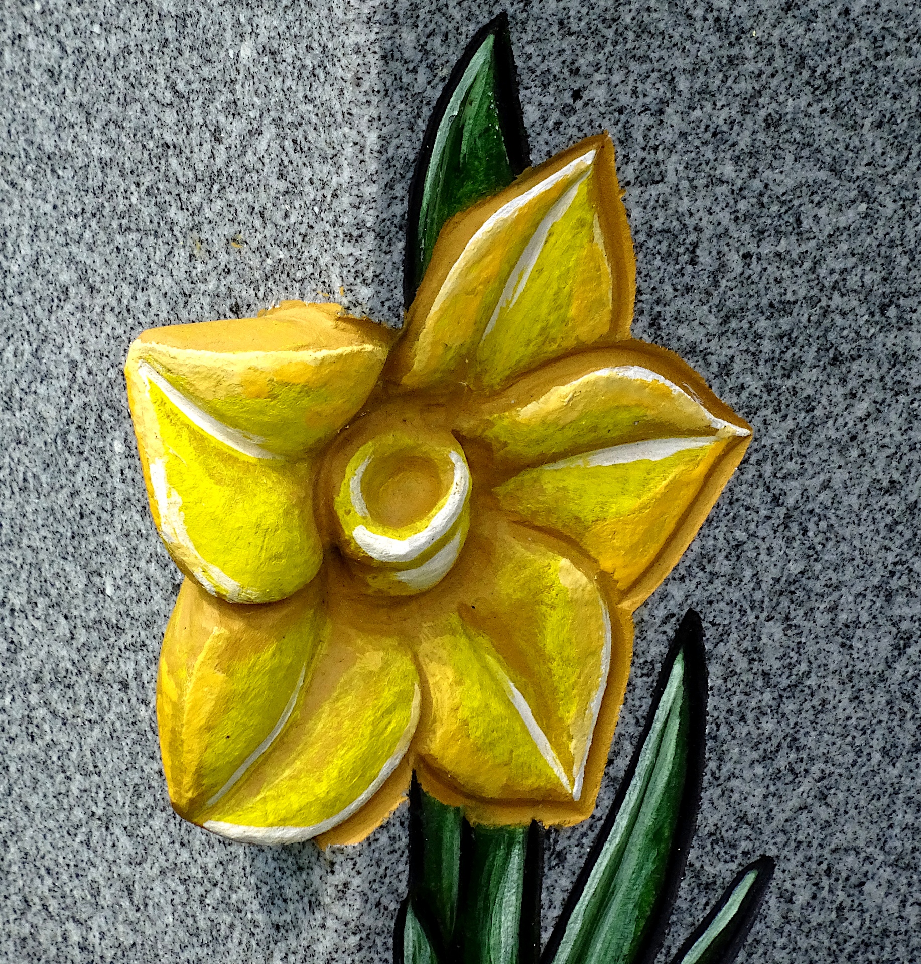 Narciso grabado en piedra