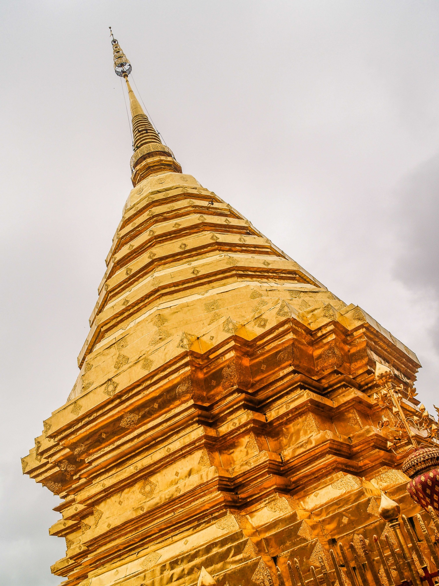 Pagode dorée au Wat Phra That