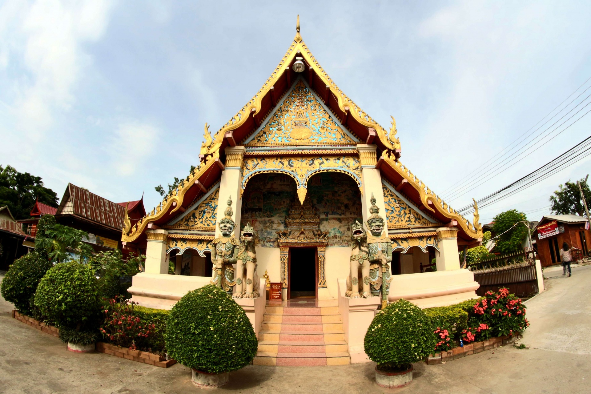 HDR Images Of Wat In Chiang Khan ,Loei,