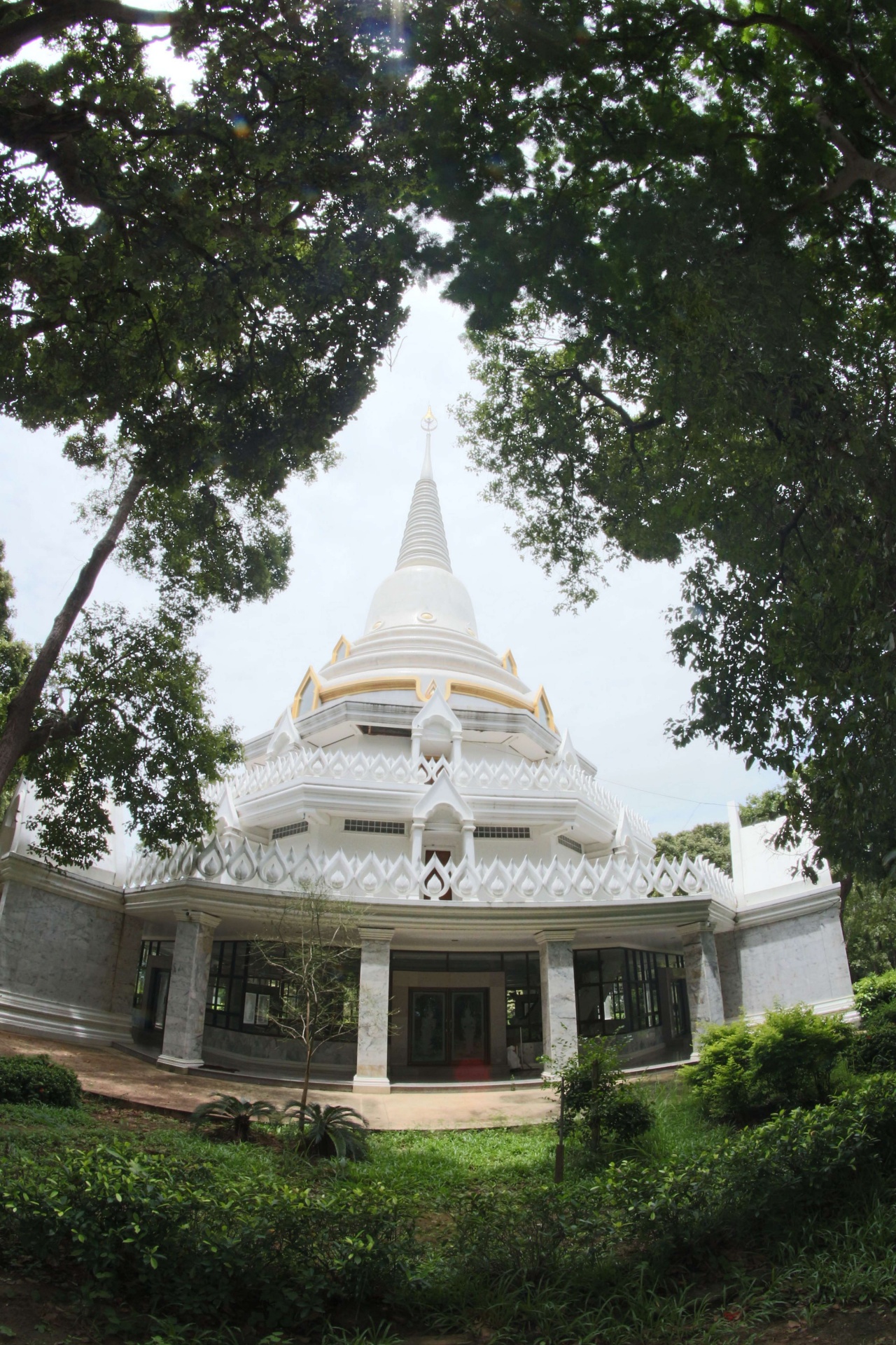 Wat Phra phut tha bat in Yasothon