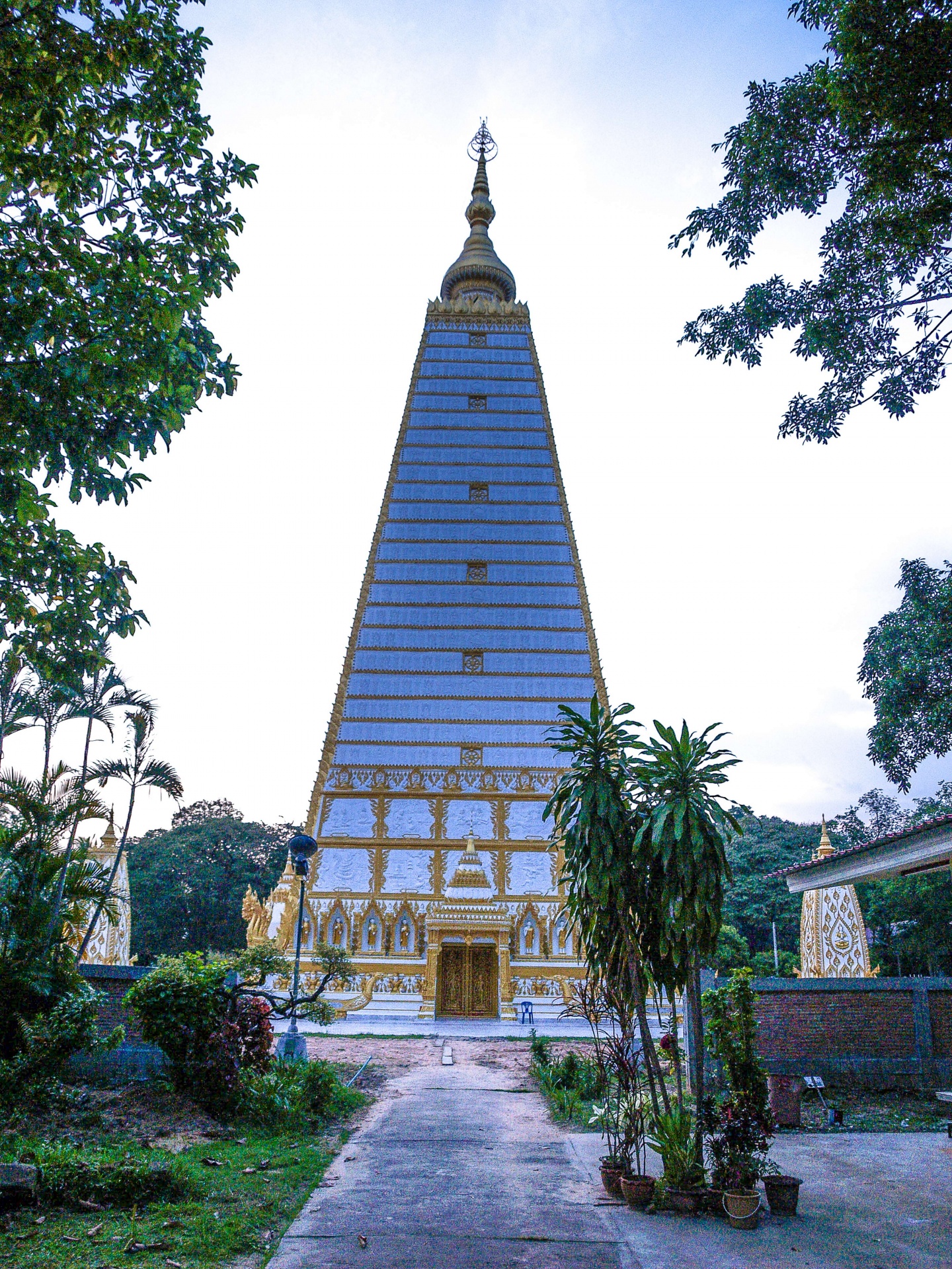 Wat Phra That Nong Bua templos