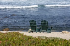 在海边的椅子