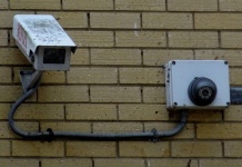 Deux caméras CCTV