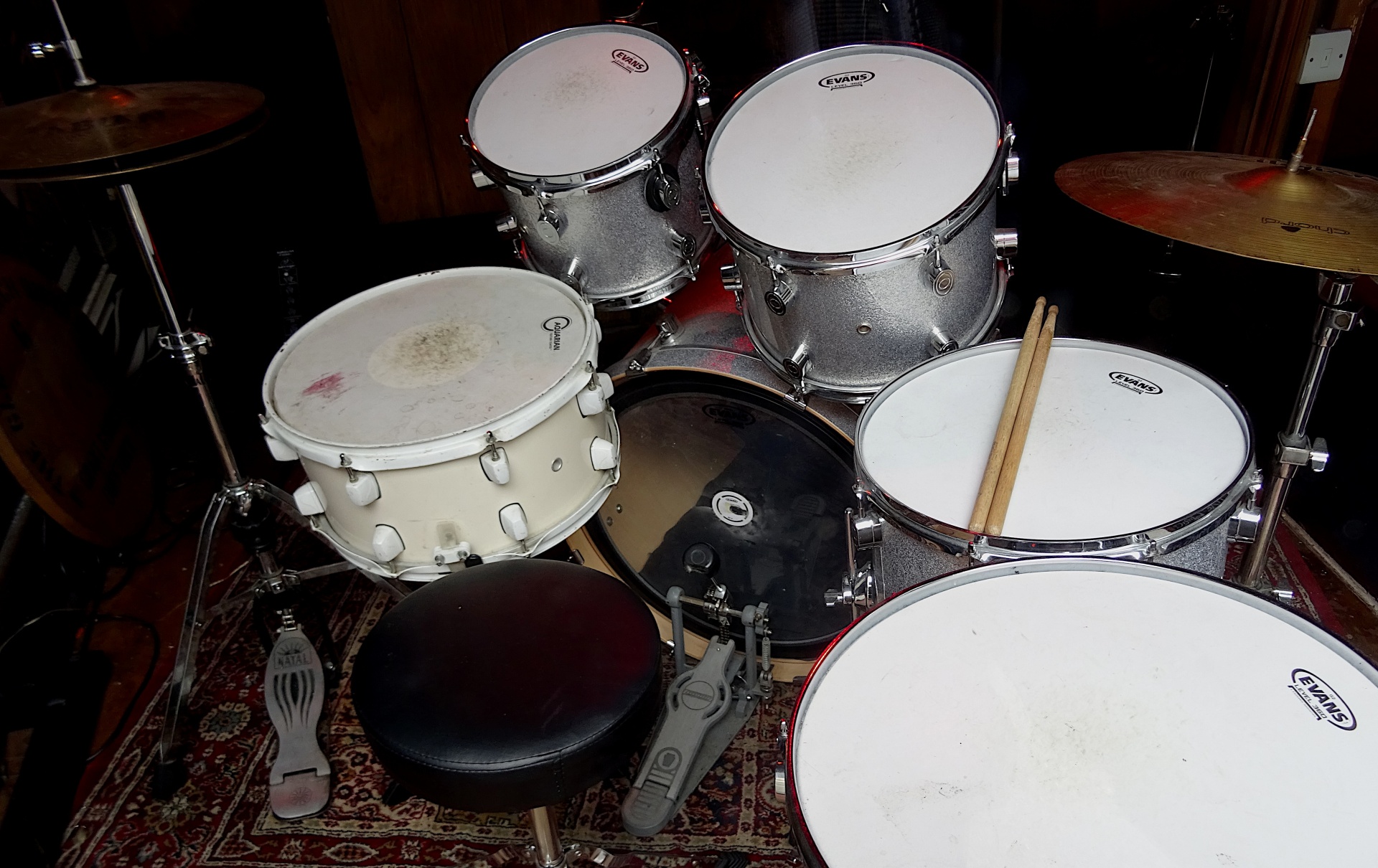 drum-kit-free-stock-photo-public-domain-pictures