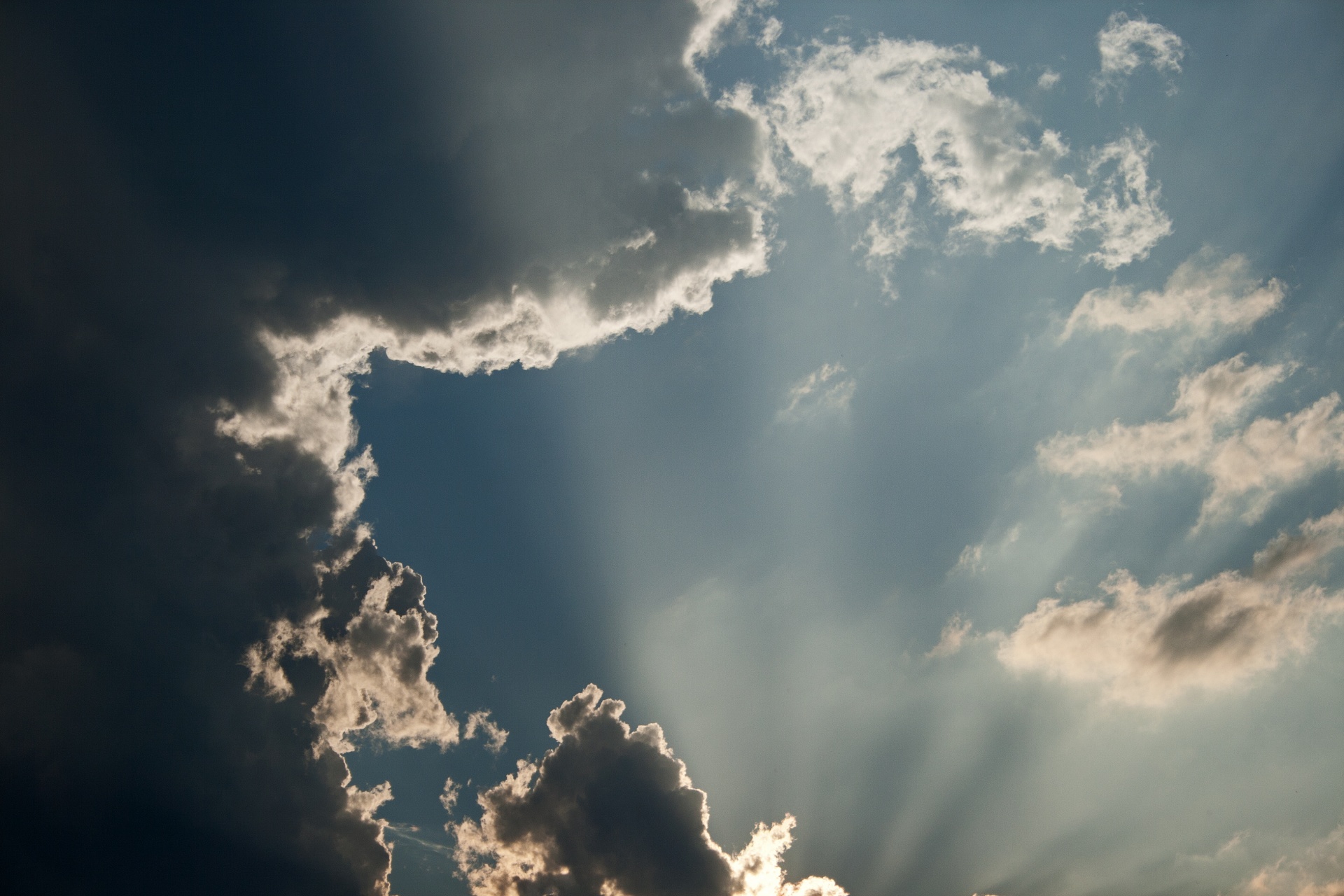 Gleaming Sunlight On Edges Cloud Free Stock Photo - Public Domain Pictures
