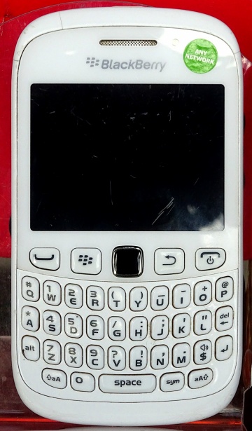blackberry javelin white