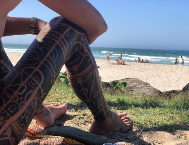 Surfer Tattoo Legs In Byron Bay Free Stock Photo - Public Domain Pictures