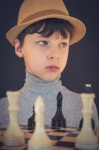 Băiat cu șah