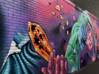 Arte do graffiti para surfistas em Byron