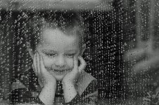 Enfant et la pluie