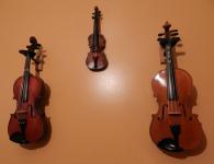 3 hegedűk