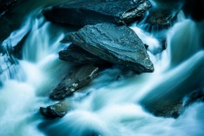Water flow among rocks