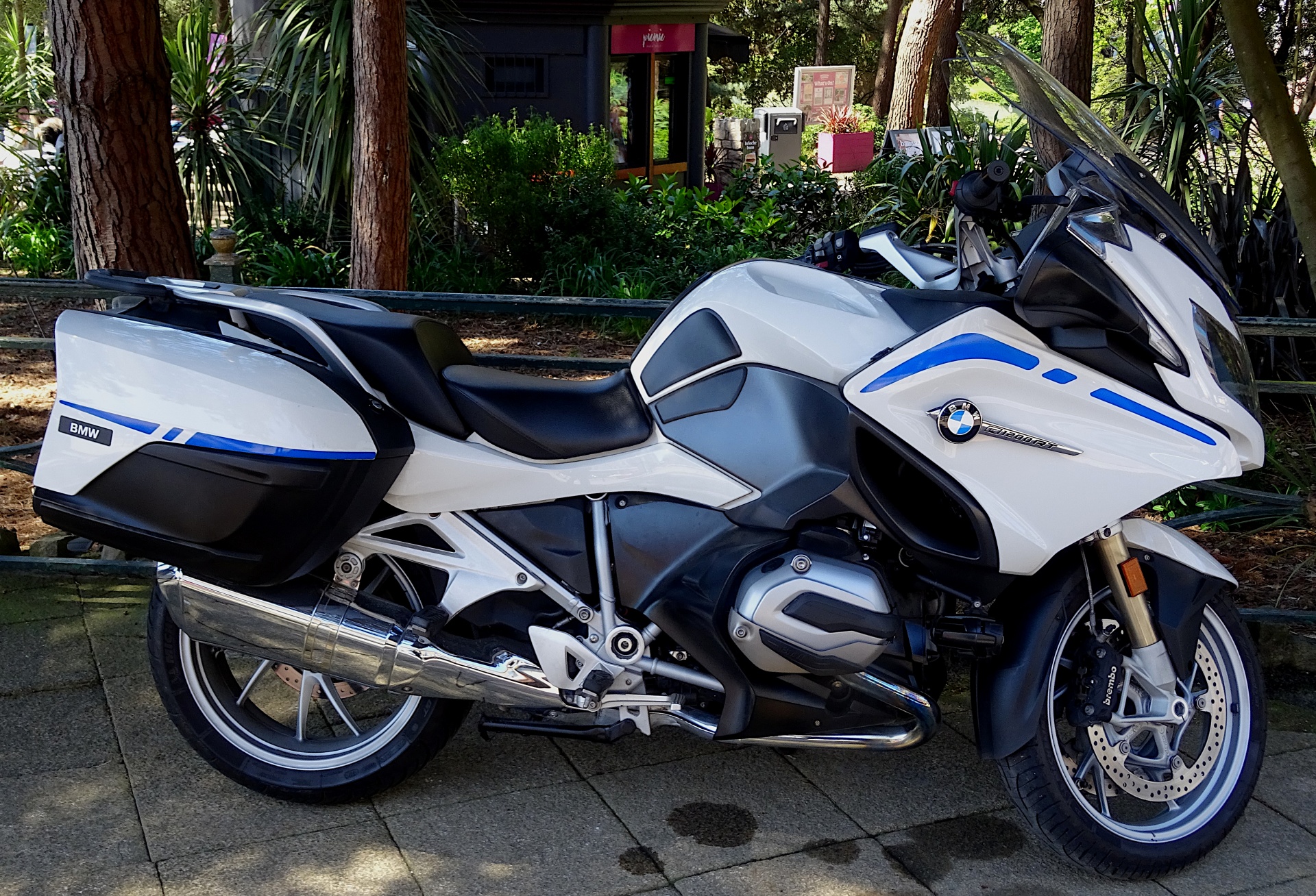 BMW Motorcycle Free Stock Photo - Public Domain Pictures