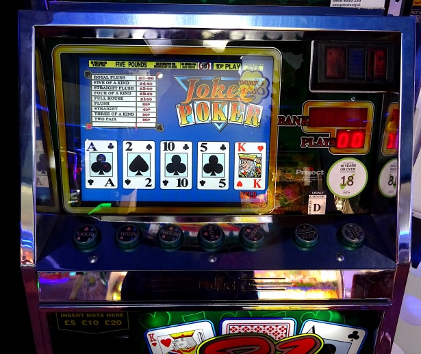 amusement-arcade-gambling-poker-gam.jpg
