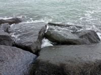 海滩岩石海景